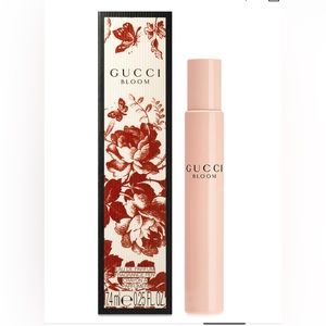 Gucci bloom / Gucci pouch